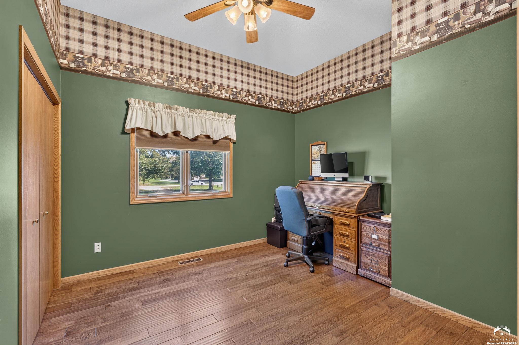 1185 East 1067th Road Lawrence, KS 66047 - Photo 25 of 73 Gallery Image 25