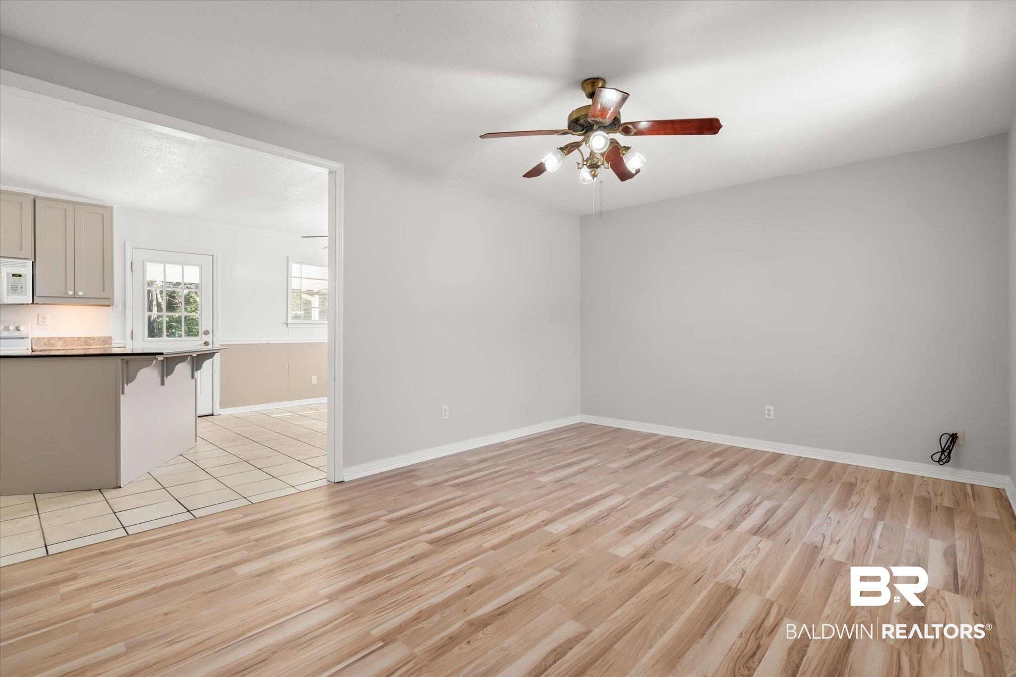 4375 Champlain Avenue Mobile, AL 36619 - Photo 2 of 21
