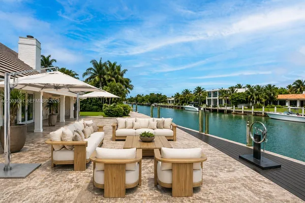 $30,000 | 141 Cape Florida Drive, Key Biscayne, FL 33149