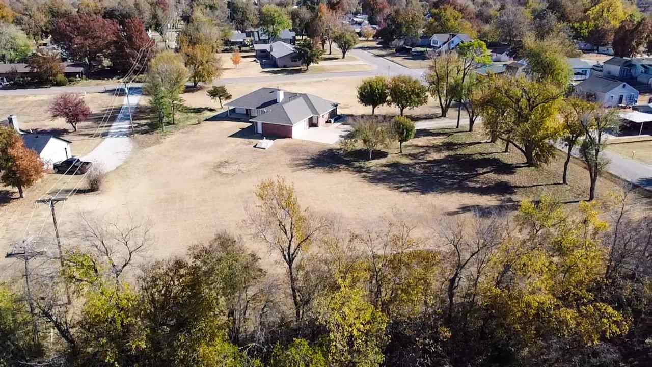 901 Locust Street Perry, OK 73077 - Photo 44 of 45 Gallery Image 44