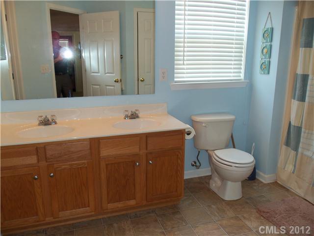 1552 Summit Ridge Lane Kannapolis, NC 28083 - Photo 11 of 15 Gallery Image 11