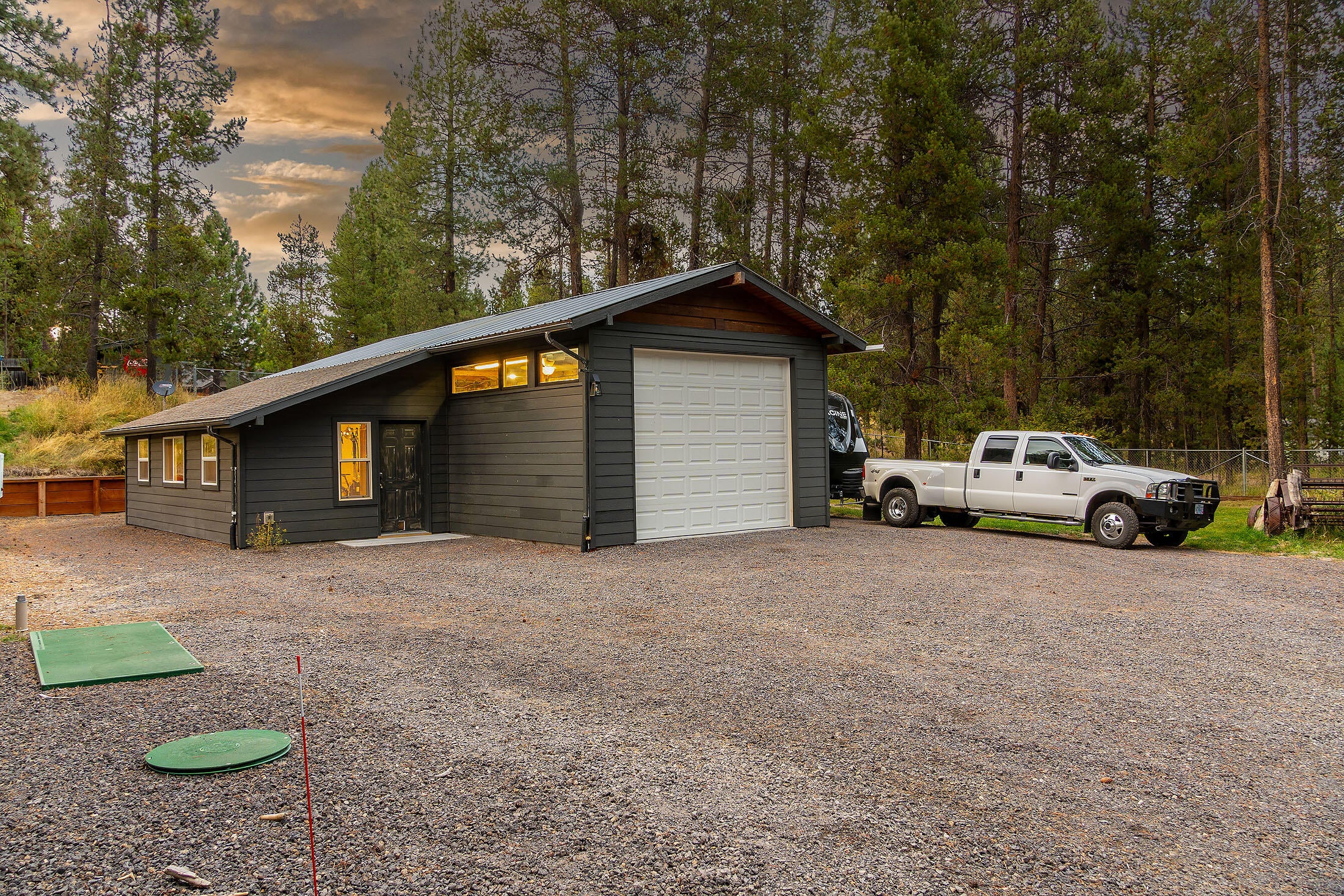 17090 Pasadena Road Bend, OR 97707 - Photo 23 of 33 17090 Pasadena Rd_0079 copy