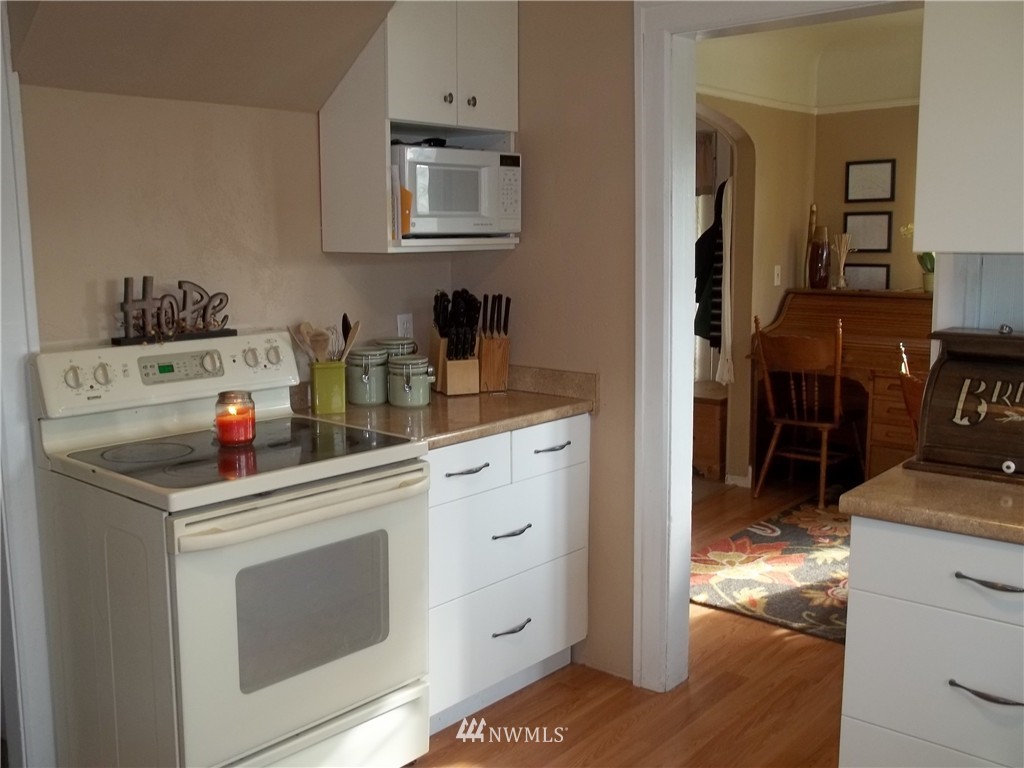 80 Southwest 5th Street Chehalis, WA 98532 - Photo 6 of 23 Gallery Image 6