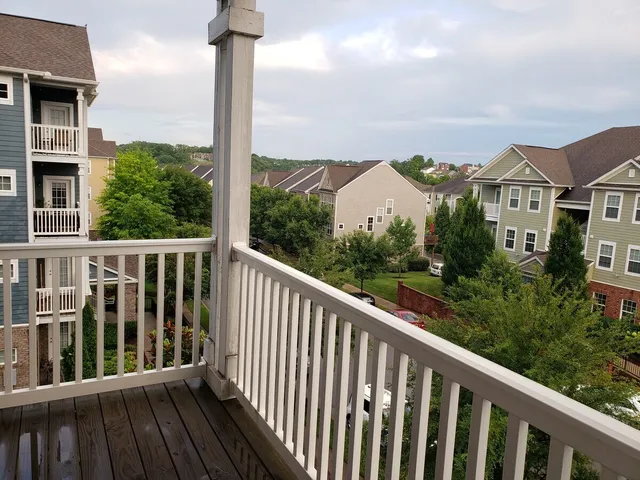 $1,400 | 8201 Lenox Creekside Drive, Unit 9, Nashville, TN 37211