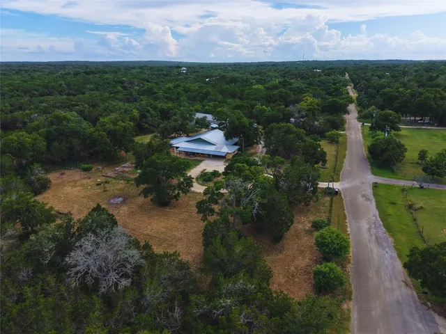 $925,000 | 700 Billie Brooks Drive, Driftwood, TX 78619