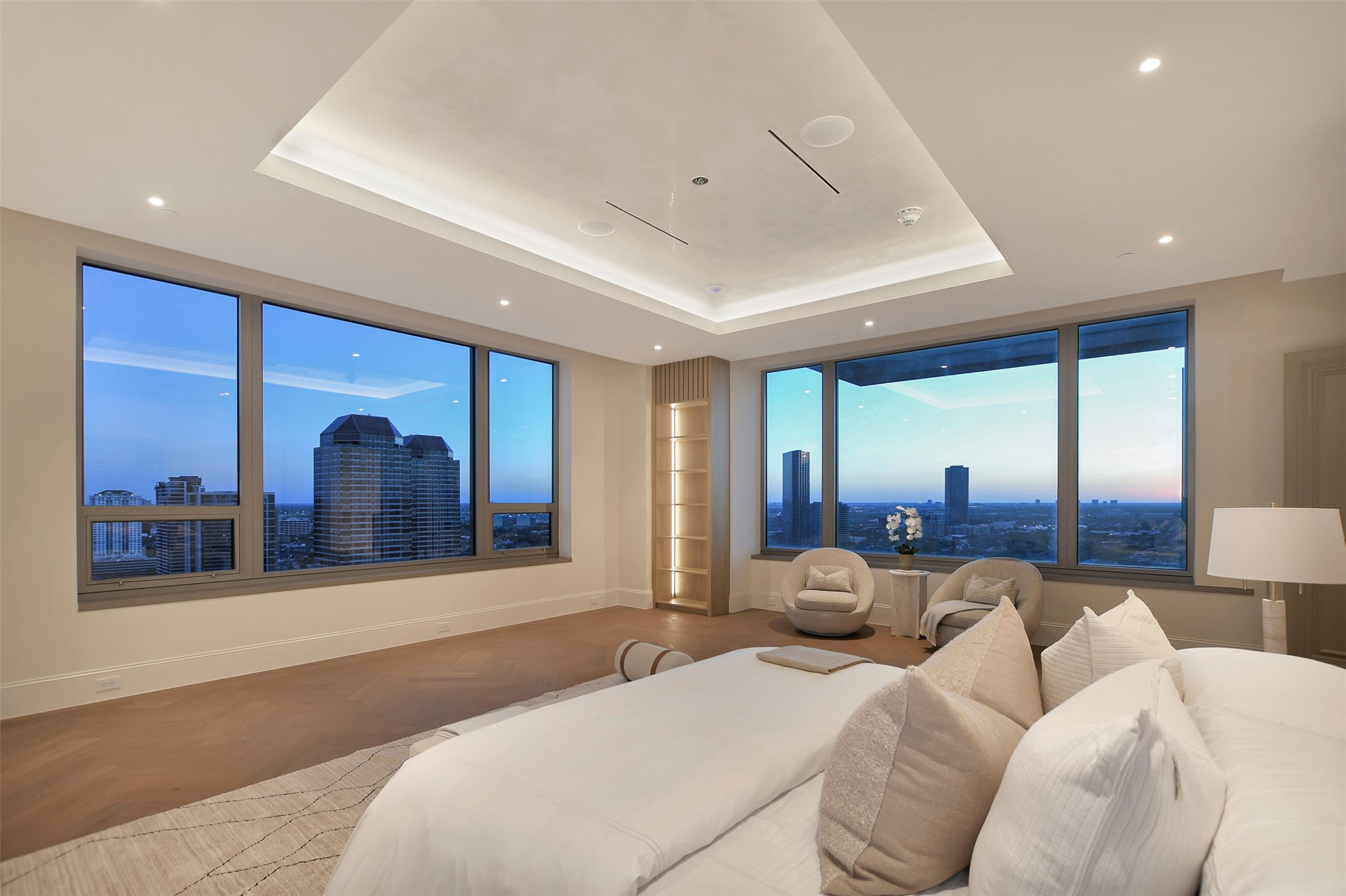 1275 South Post Oak Lane, Unit 2502 Houston, TX 77056 - Photo 43 of 49