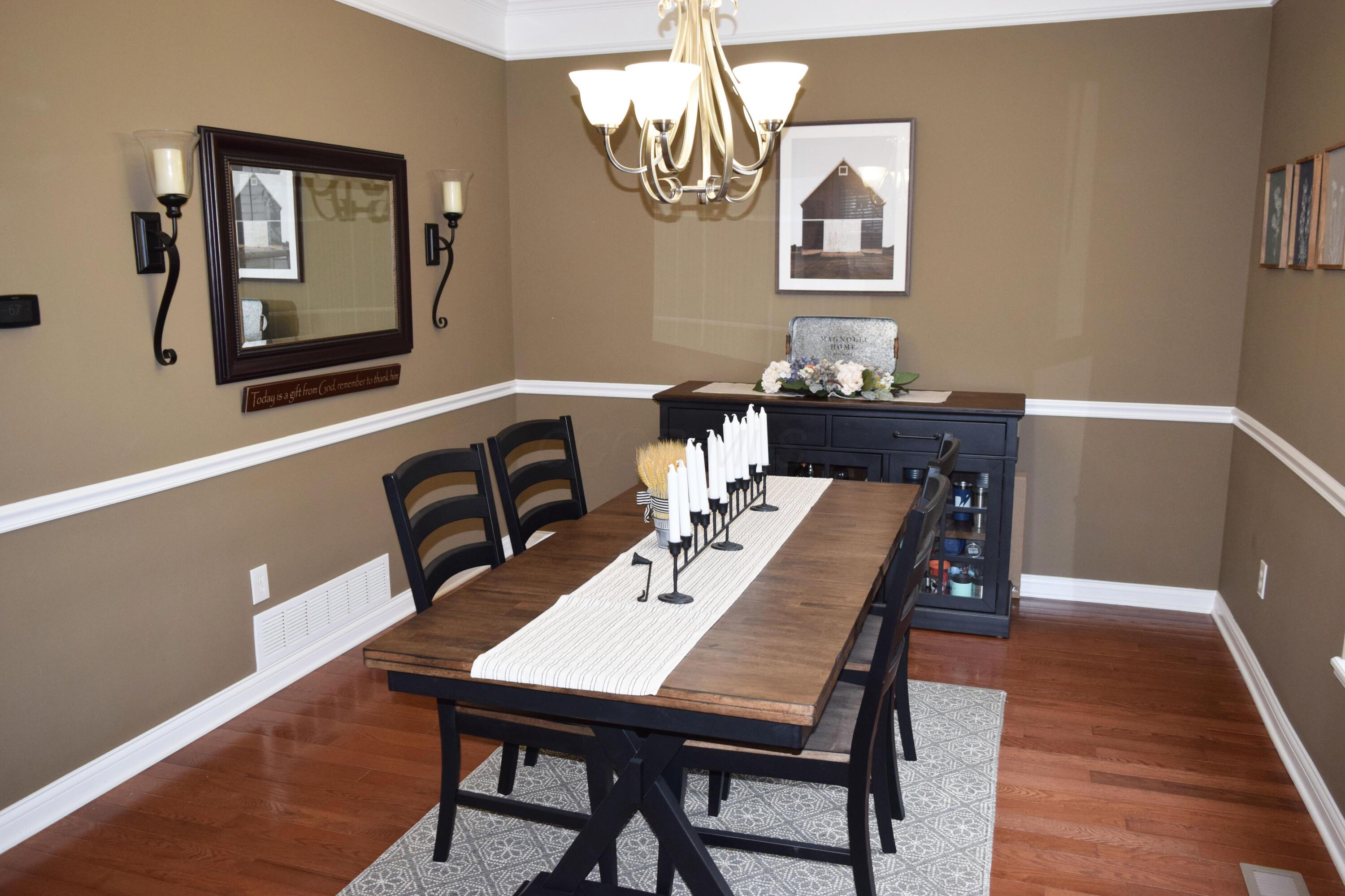 88 Mendolin Way Powell, OH 43065 - Photo 7 of 53 08-Dining Room