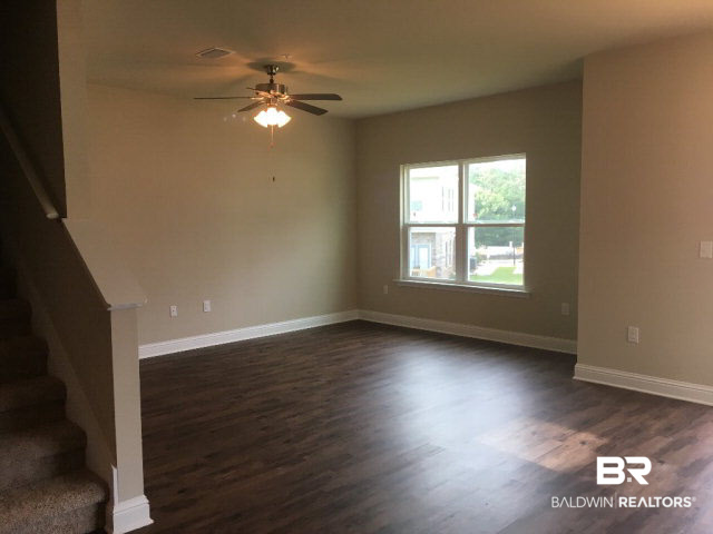 6618 Spaniel Drive, Unit 50B Spanish Fort, AL 36527 - Photo 5 of 16 Living Area