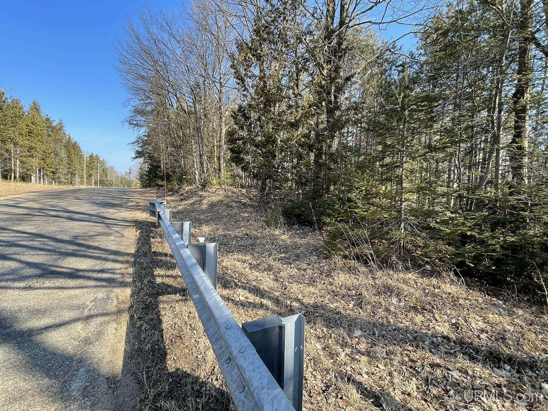 2330 S Little Harbor Road Manistique, MI 49854 - Photo 18 of 55