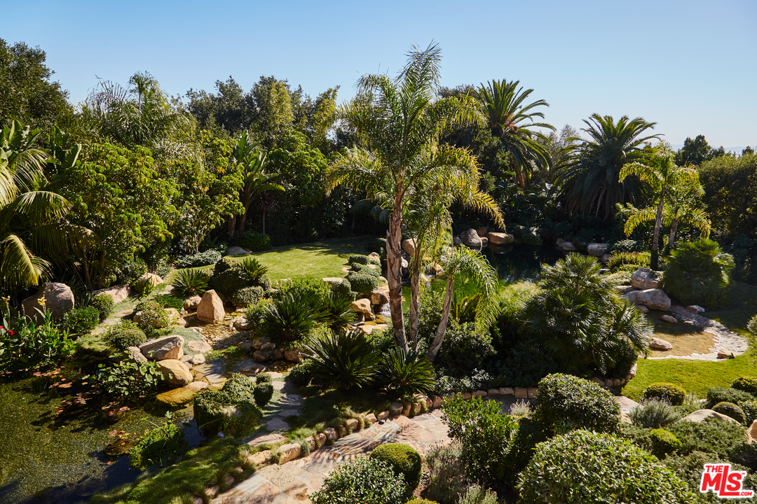 848 Hot Springs Road Santa Barbara, CA 93108 - Photo 24 of 26 a view of a garden
