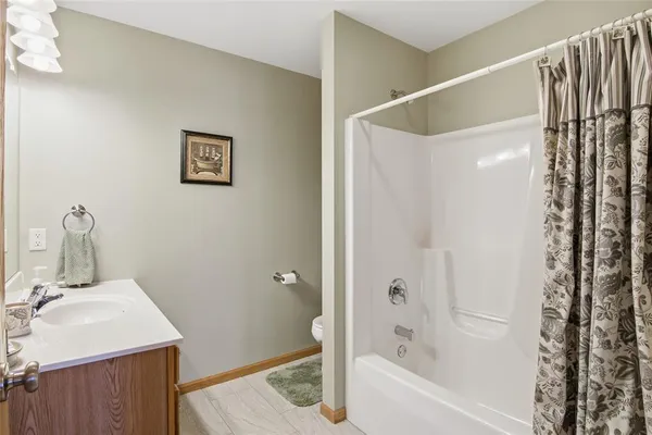 $549,900 | 10198 162nd Street, Chippewa Falls, WI 54729