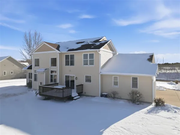 $549,900 | 10198 162nd Street, Chippewa Falls, WI 54729