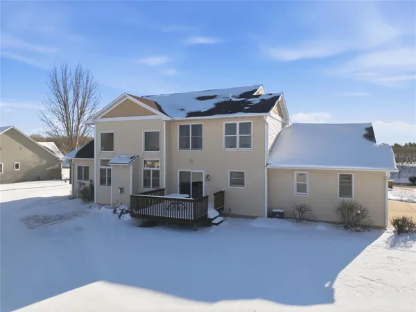 $549,900 | 10198 162nd Street, Chippewa Falls, WI 54729