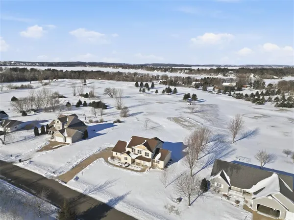 $549,900 | 10198 162nd Street, Chippewa Falls, WI 54729