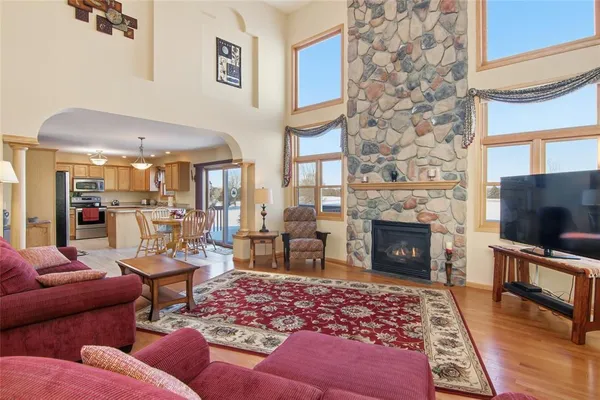 $549,900 | 10198 162nd Street, Chippewa Falls, WI 54729