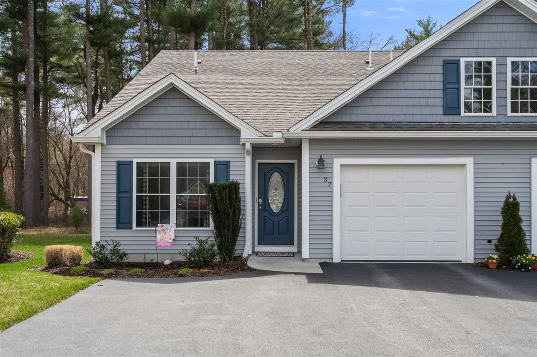 37 Rivers Edge Drive Coventry, RI 02816 - Photo 17 of 18