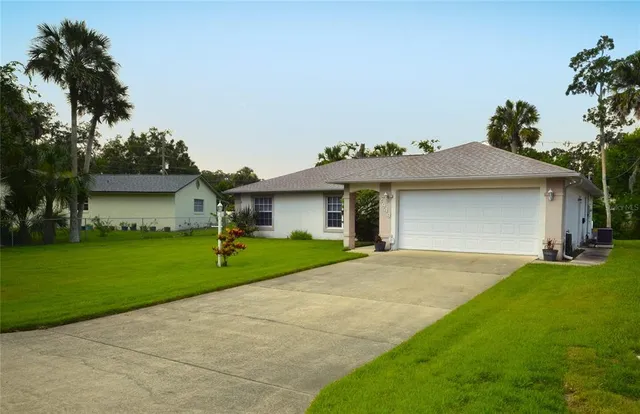 $299,999 | 2944 Mango Tree Drive, Edgewater, FL 32141