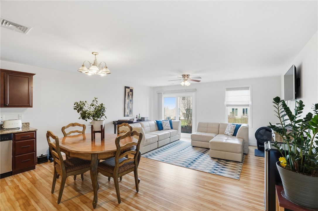 12 Gray Coach Lane, Unit 1206 Cranston, RI 02921 - Photo 7 of 26