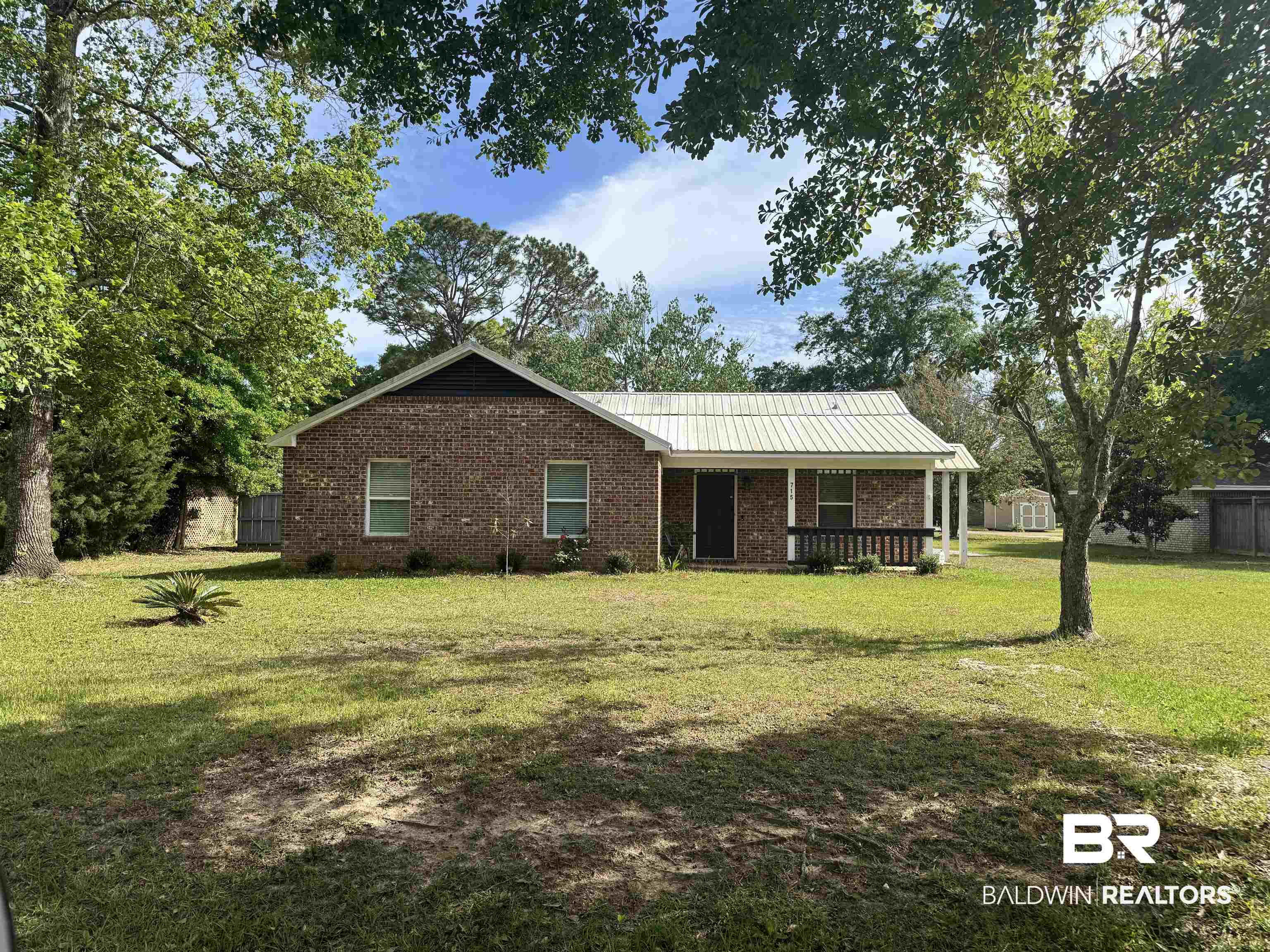 715 West Orchid Avenue Foley, AL 36535 - Photo 3 of 42