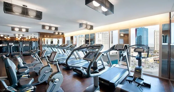 $1,995 | 3722 South Las Vegas Boulevard, Unit 505, Las Vegas, NV 89158