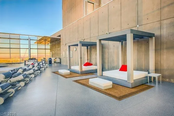 $1,995 | 3722 South Las Vegas Boulevard, Unit 505, Las Vegas, NV 89158