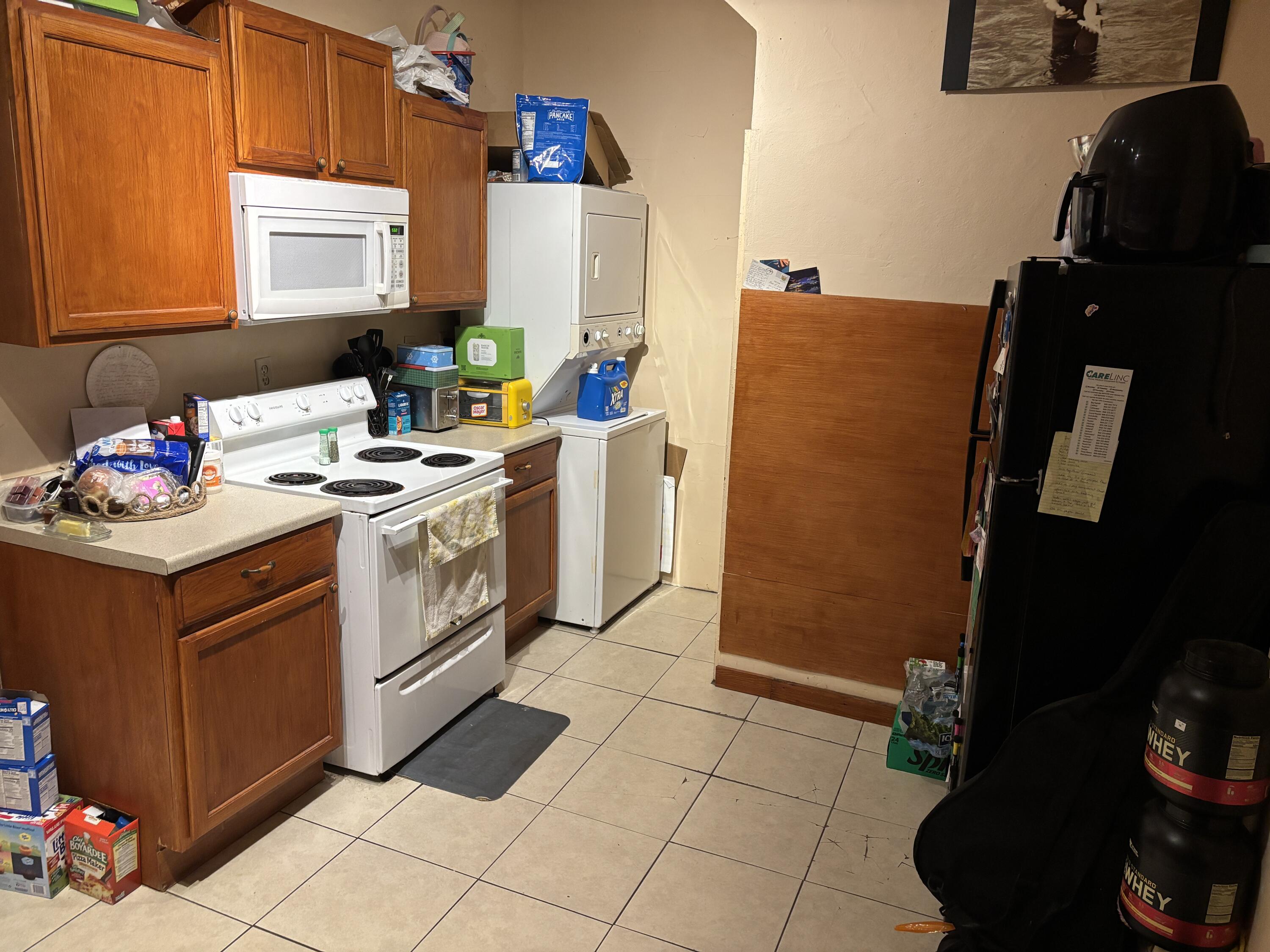 132 West Todd Avenue Reed City, MI 49677 - Photo 7 of 44 IMG_1014