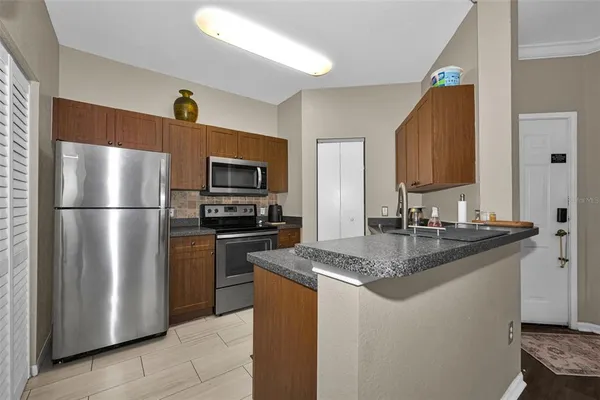 $1,550 | 2141 Portofino Place, Unit 28281, Palm Harbor, FL 34683