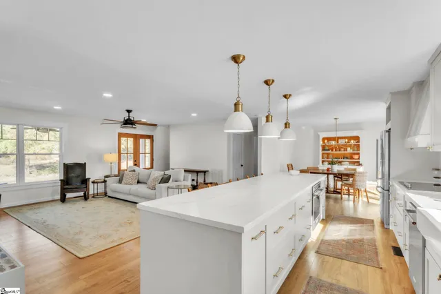 $495,000 | 46 Hawkins Drive, Donalds, SC 29638