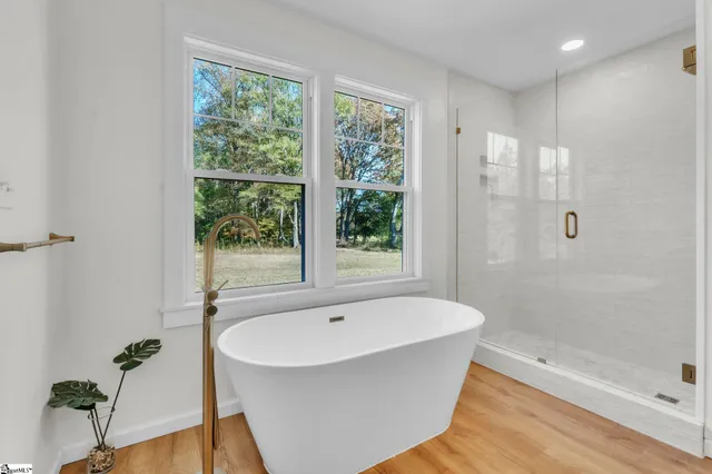 $495,000 | 46 Hawkins Drive, Donalds, SC 29638