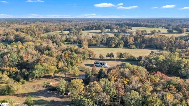 $495,000 | 46 Hawkins Drive, Donalds, SC 29638
