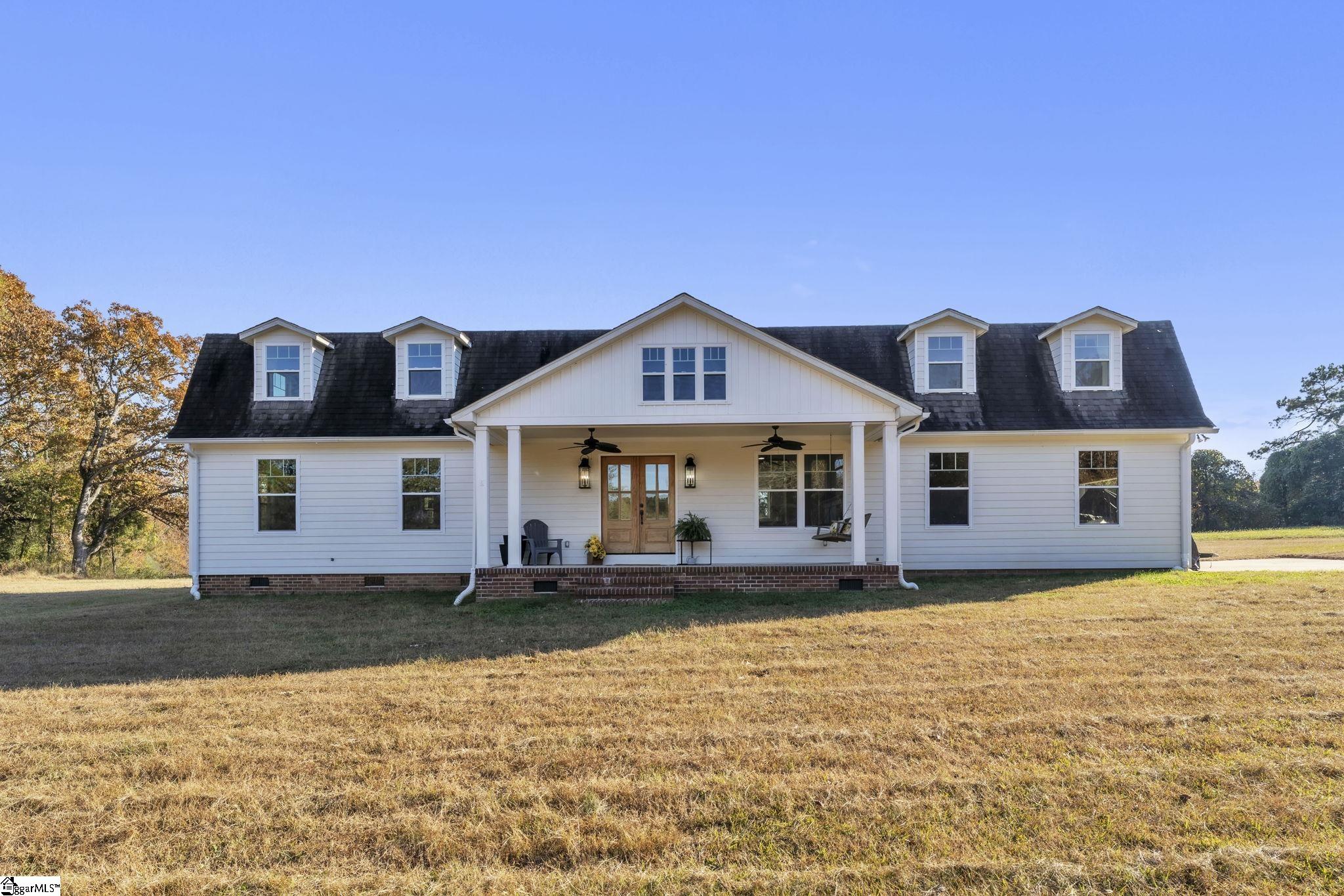 46 Hawkins Drive Donalds, SC 29638 - Photo 3 of 34