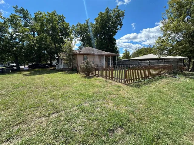 $110,000 | 301 West Austin Avenue, Cooper, TX 75432