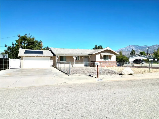 $2,900 | 34254 Rosemont Drive, Yucaipa, CA 92399