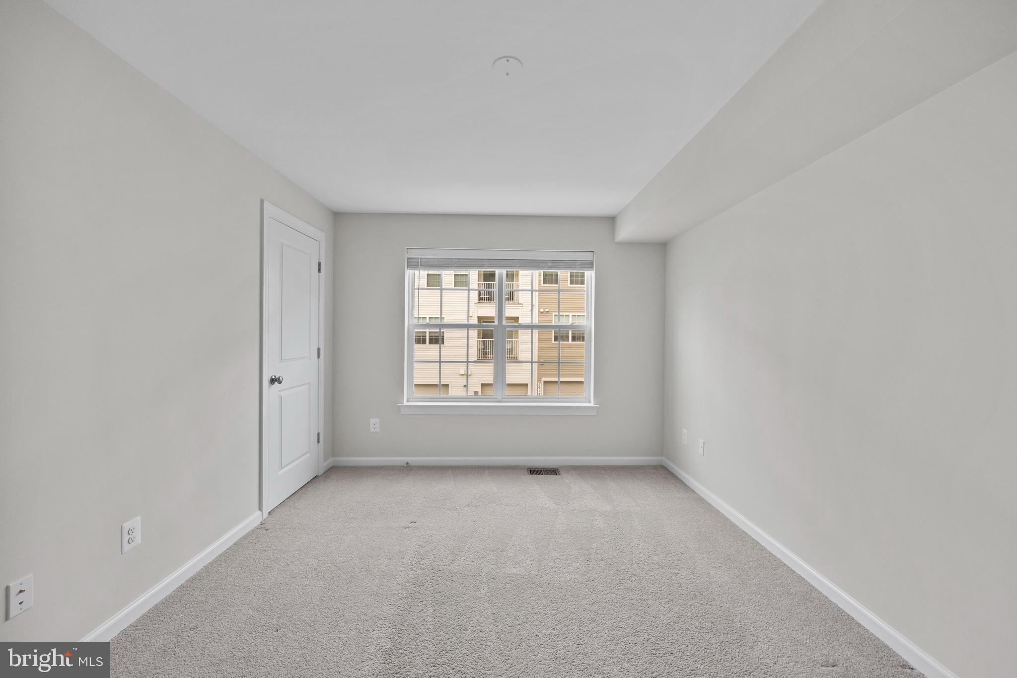 5936 Forum Square Frederick, MD 21703 - Photo 13 of 36