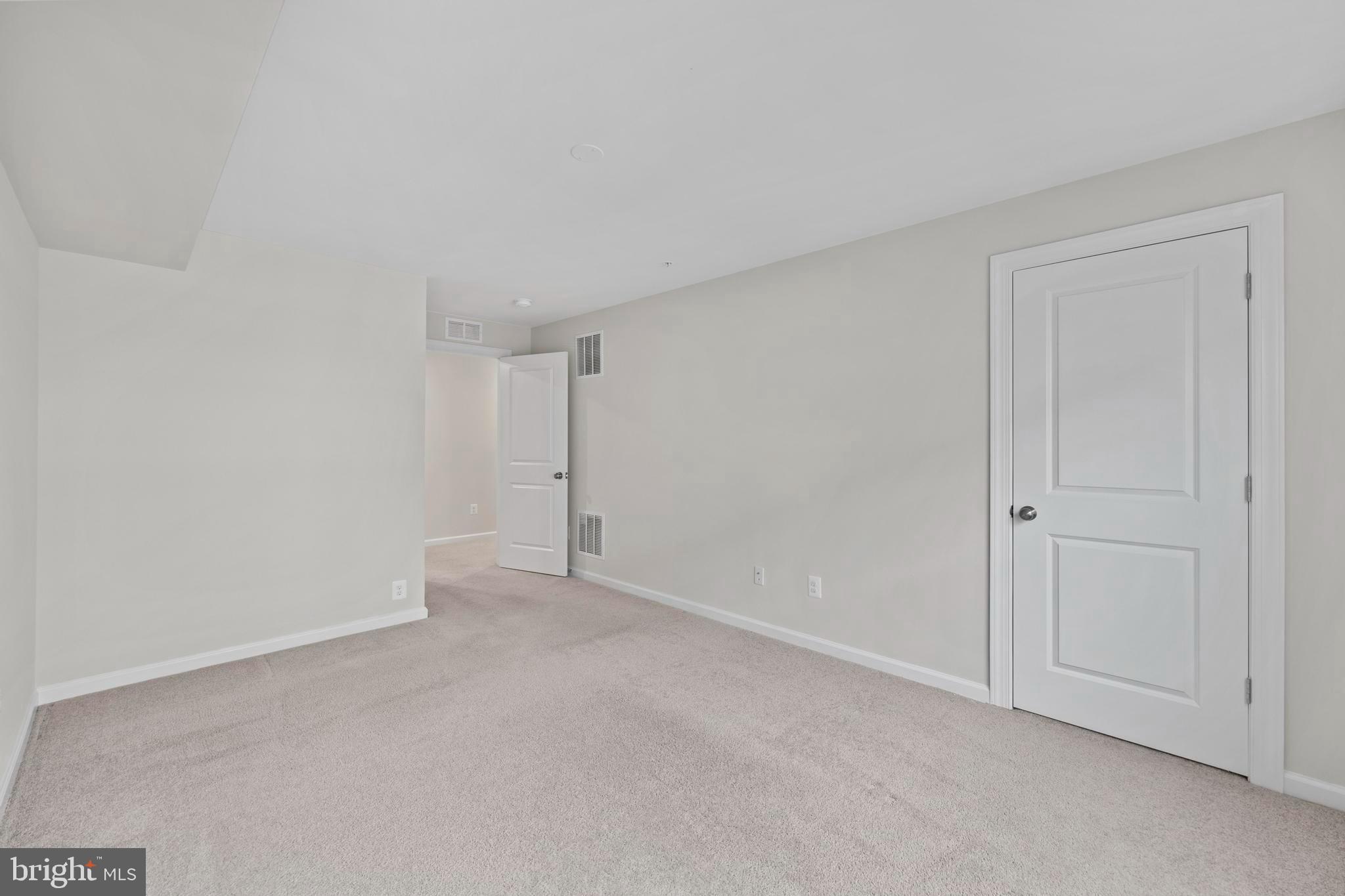 5936 Forum Square Frederick, MD 21703 - Photo 14 of 36