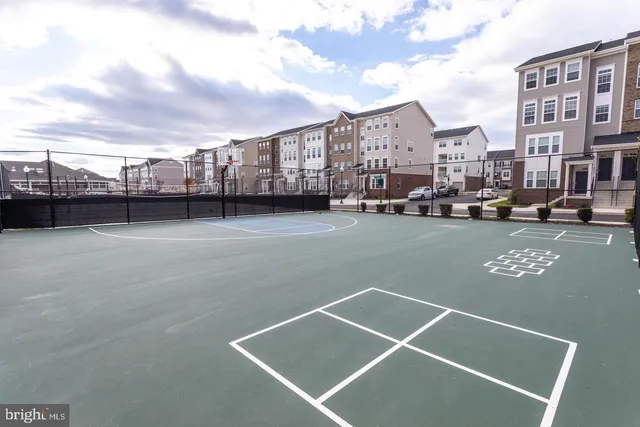 $399,000 | 5936 Forum Square, Frederick, MD 21703