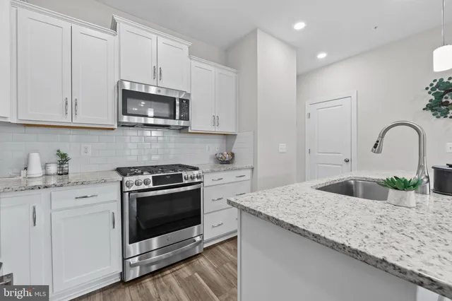 $399,000 | 5936 Forum Square, Frederick, MD 21703