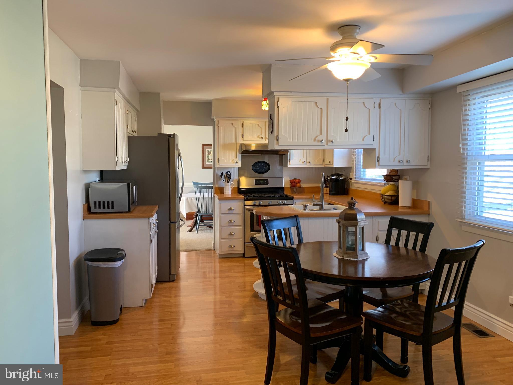 1901 Mare Road Warrington, PA 18976 - Photo 7 of 19 Eat in kitchen