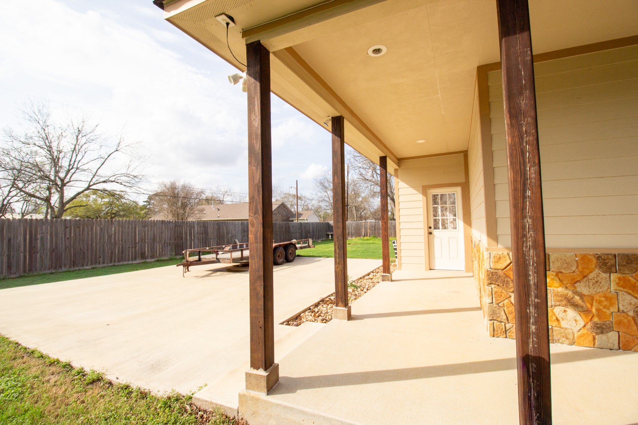 1245 4th Street Hempstead, TX 77445 - Photo 18 of 24 a building outdoor space with seating area