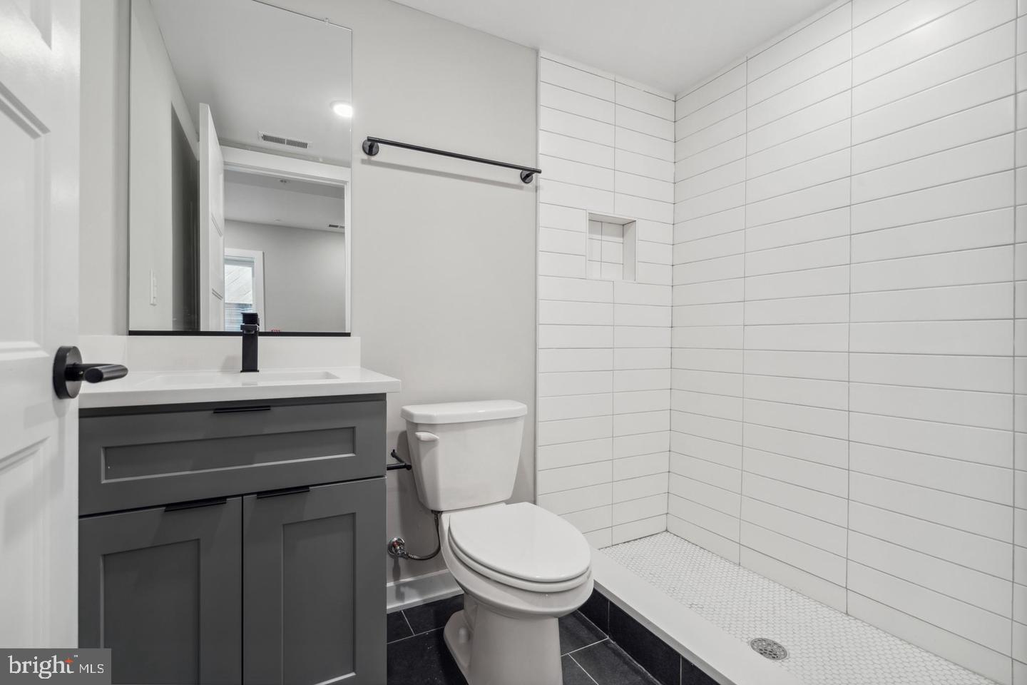 3401 Hamilton Street, Unit 2 Philadelphia, PA 19104 - Photo 31 of 33