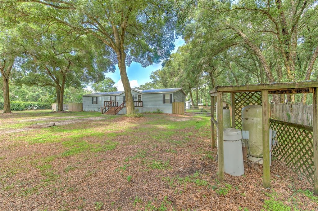 1606 North Kingsway Road Seffner, FL 33584 - Photo 47 of 57 Gallery Image 47