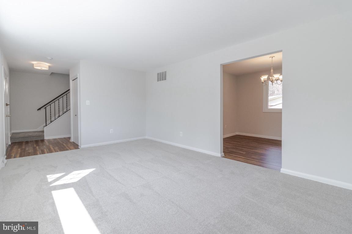 16118 Kenny Road Laurel, MD 20707 - Photo 7 of 46 living room
