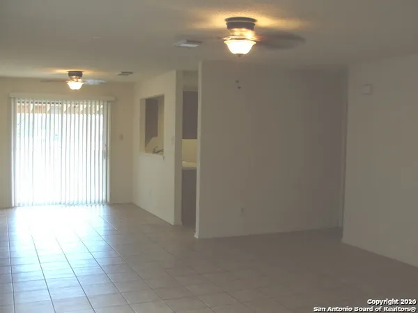 $1,325 | 10128 Sunset Place, San Antonio, TX 78245