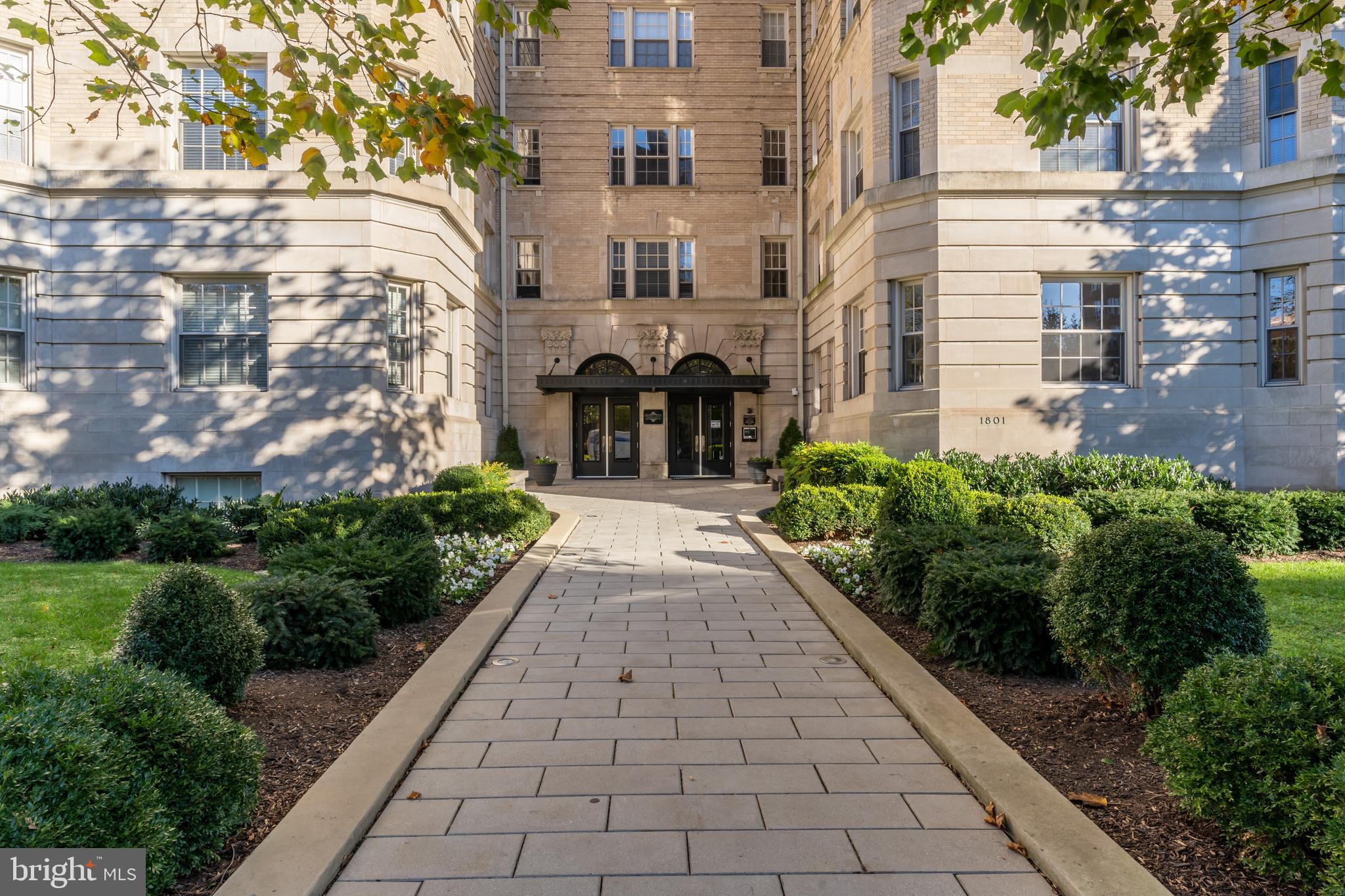 1801 16th Street Northwest, Unit 605 Washington, DC 20009 - Photo 2 of 38 Landmark DC property