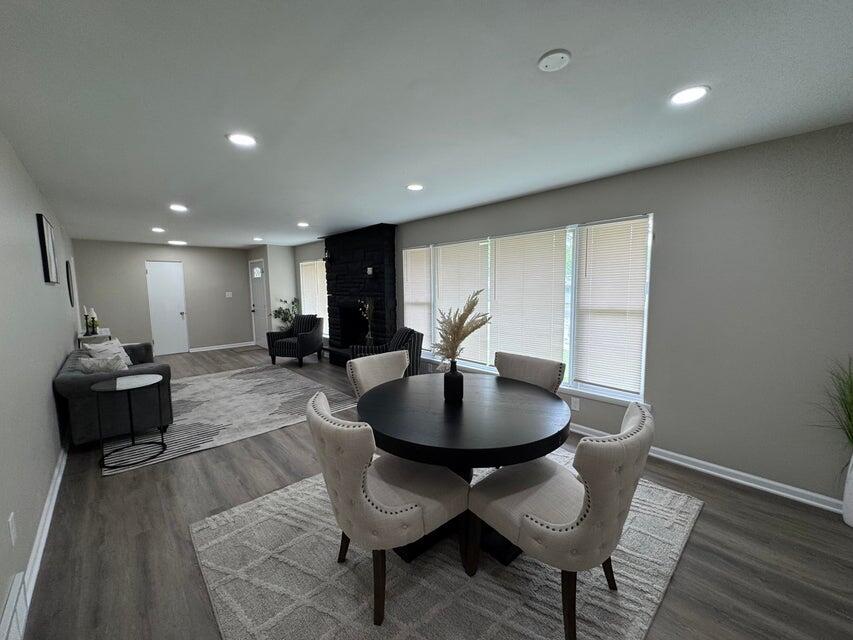6910 Ash Avenue Gary, IN 46403 - Photo 6 of 27 a living room with furniture and wooden floor