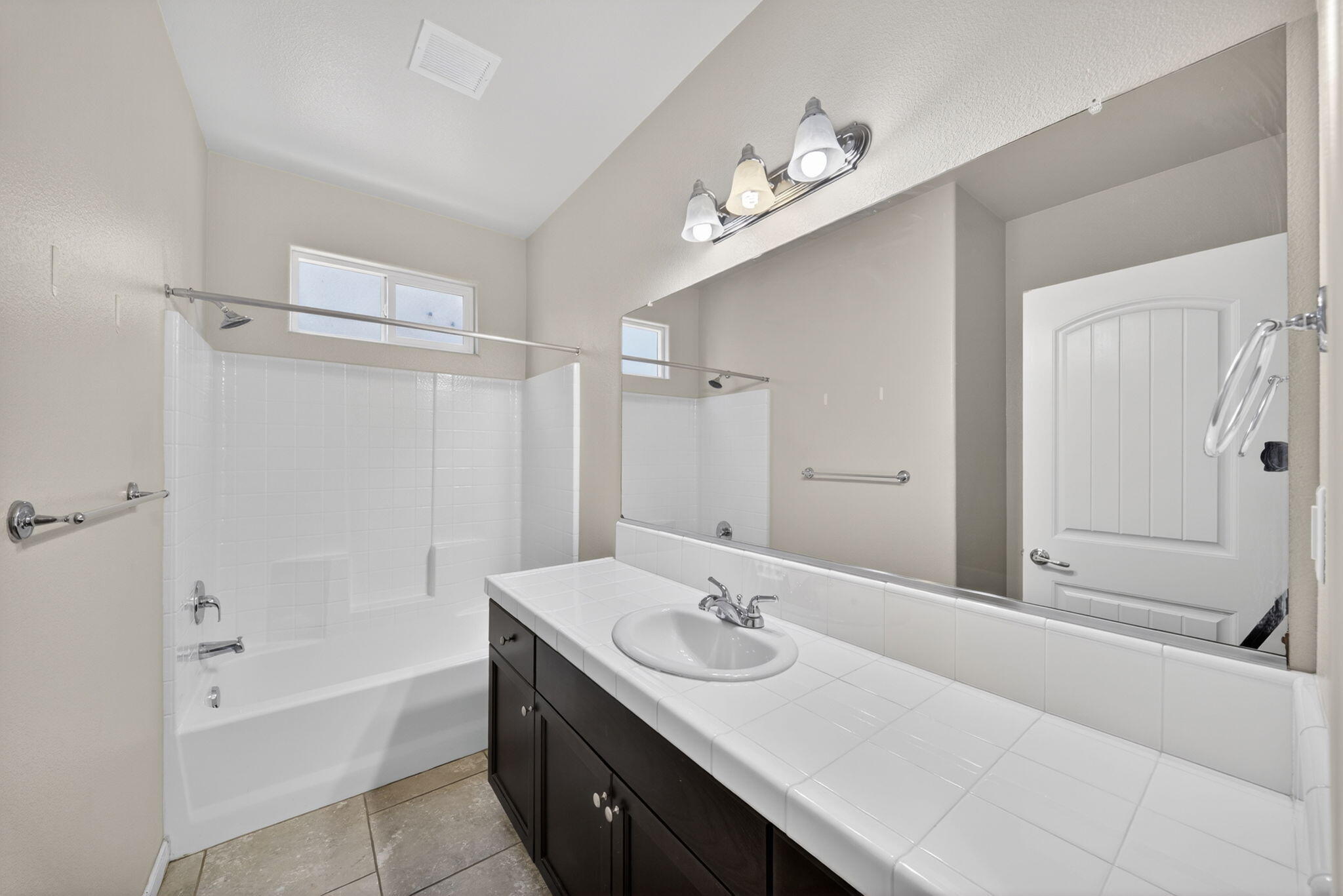 3272 Spring Sails Avenue Tulare, CA 93274 - Photo 29 of 43