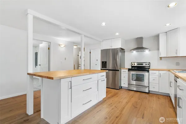 $430,000 | 4540 East Pickering Road, Shelton, WA 98584