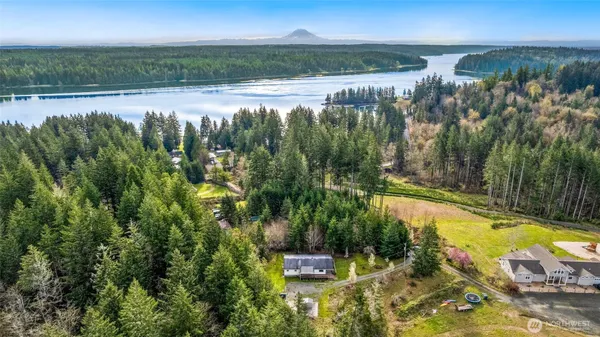 $430,000 | 4540 East Pickering Road, Shelton, WA 98584