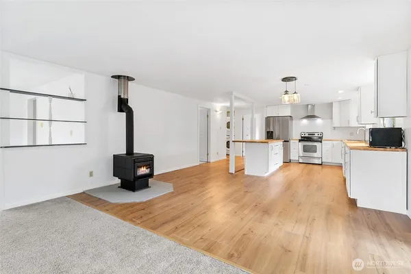 $430,000 | 4540 East Pickering Road, Shelton, WA 98584