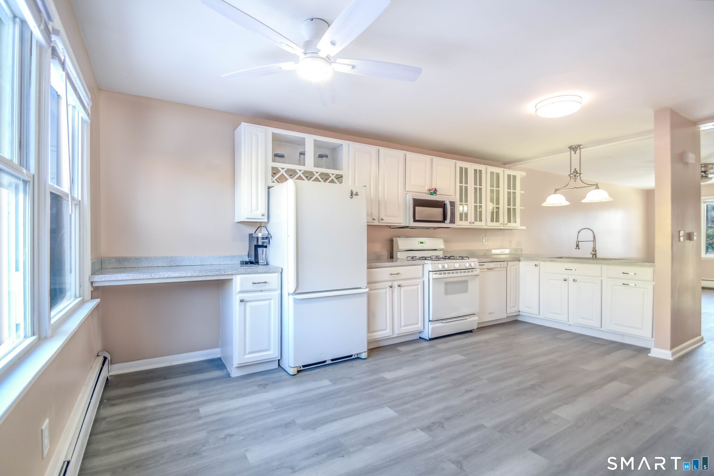 30 Kent Avenue Bridgeport, CT 06610 - Photo 12 of 24